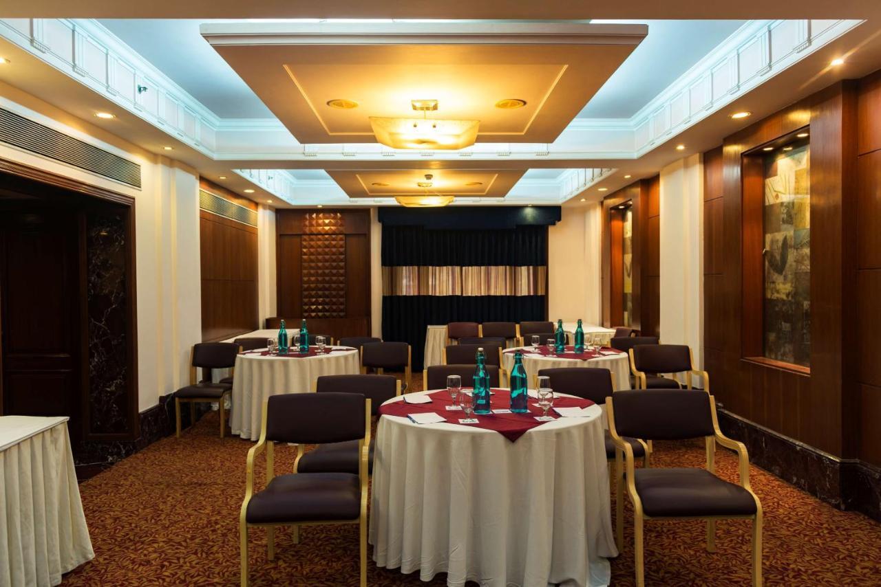 Park Inn By Radisson,South Delhi Neu-Delhi Exterior foto The Royal