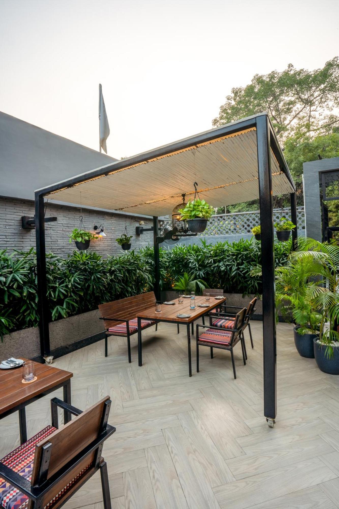 Park Inn By Radisson,South Delhi Neu-Delhi Exterior foto The Terrace at The Park, Hyderabad